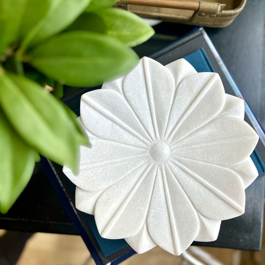 Marble floral dish